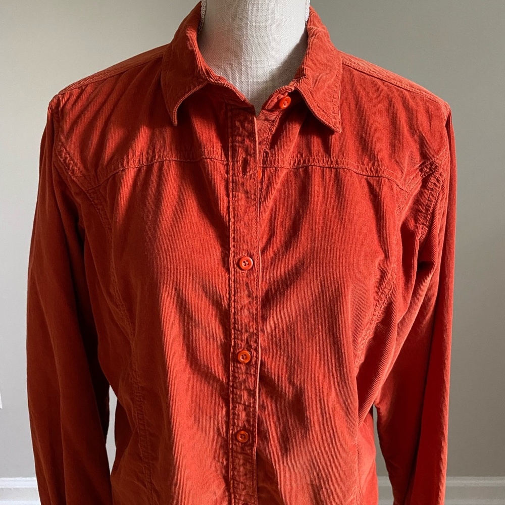 Woolrich Corduroy Button down Shirt - Picture 2 of 8